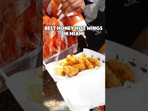 WORLD FAMOUS HONEY HOT WINGS!