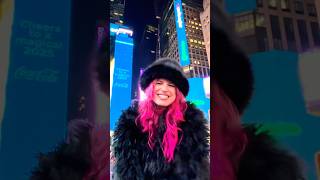 NO BETTER TIME THAN NOW 🫶🏼😊 #newyorkcity #timessquare #musicwithmeaning