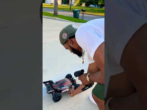 Arrma Typhon  6s In The Hood! #rcoffoad #rccar #arrma #2025 #offroad #mdrracing #florida