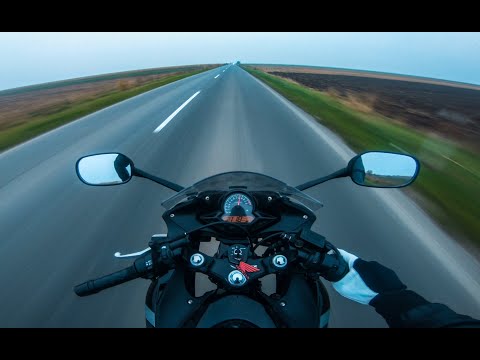 2012 Honda CBR 125R city driving Serbia, Novi Sad