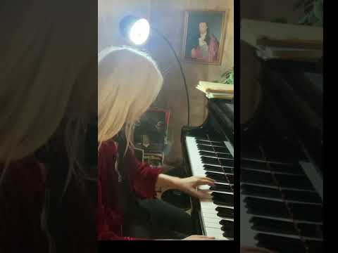 Chopin Waltz 4 in F Major #short