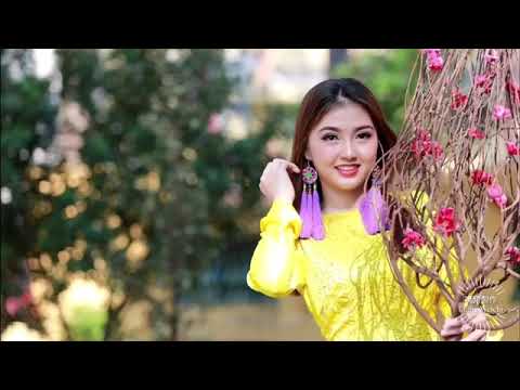 【苦情花】 拼音版 《演唱：龙飘飘》