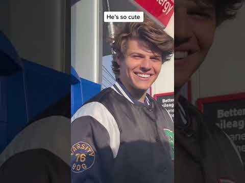 Wait for it.. #funny #relatable #couple #shorts #short #love