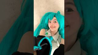 don’t mind my wig falling off #silly #miku #vocaloid #cosplay