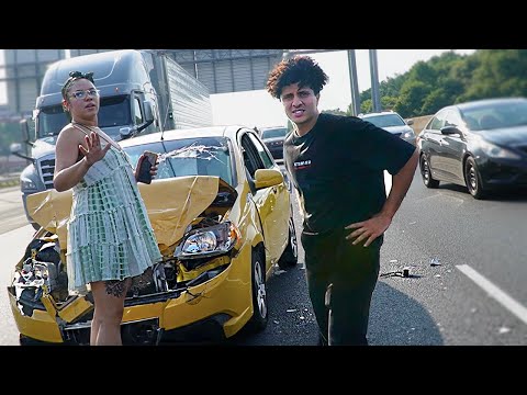 Women Can't Drive!