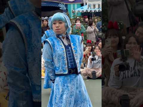 【スニーク】ディズニー・クリスマス・ストーリーズ "フォンド・フェアウェル” #ディズニー #東京ディズニーランド#パレード #ディズニークリスマス#クリスト#ディズニーダンサー #shorts