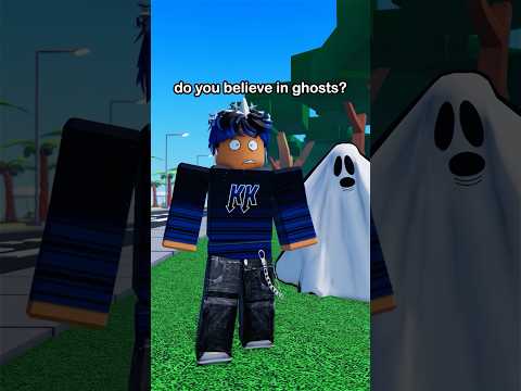 IT'S WATCHING ME 😭 👻