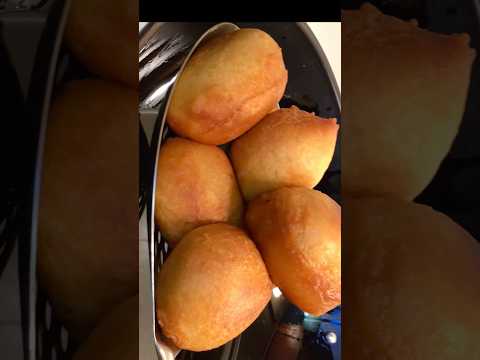 African breakfast is the best with PuffPuff #shortvideo #africa 🇳🇬🇬🇭