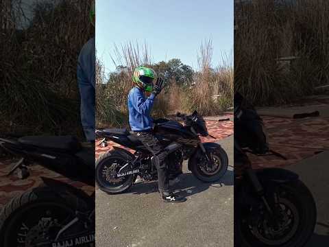 Hum toh chor hai 😂😂 #bikeshort #bajajns200 #ns200