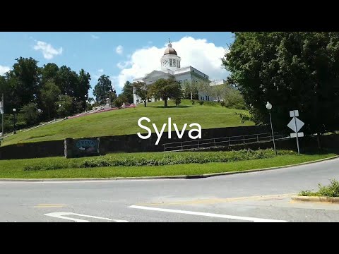 Sylva, NC | Driving Downtown | Jackson County Courthouse