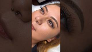 What do you think about our signature ombré powder brows? #brows #ombrepowderbrows