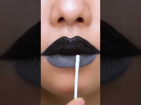 #Shorts Lipstick Tutorial