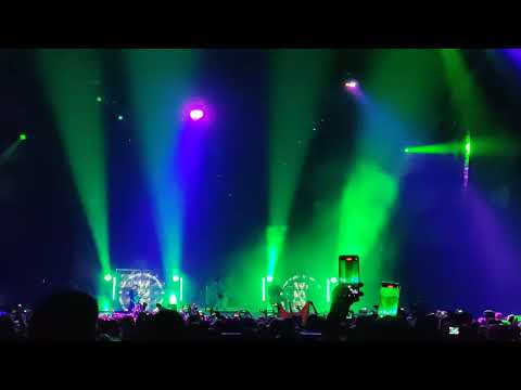 While She Sleeps - Sleeps Society @ Wiener Stadthalle 2022 (Short)