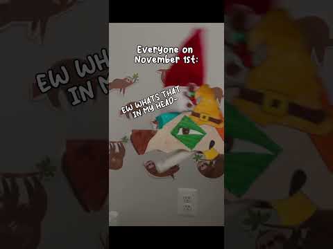 I CHANGED THE SOUND CUZ I GOT A COPYRIGHTED👹{ #dragonpuppets #paperdragon #christmas #xmas #fyp }