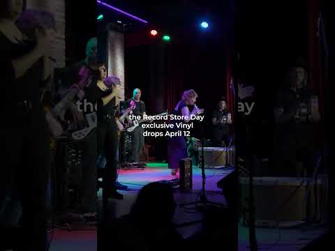 Sixpence None The Richer - Kiss Me Live